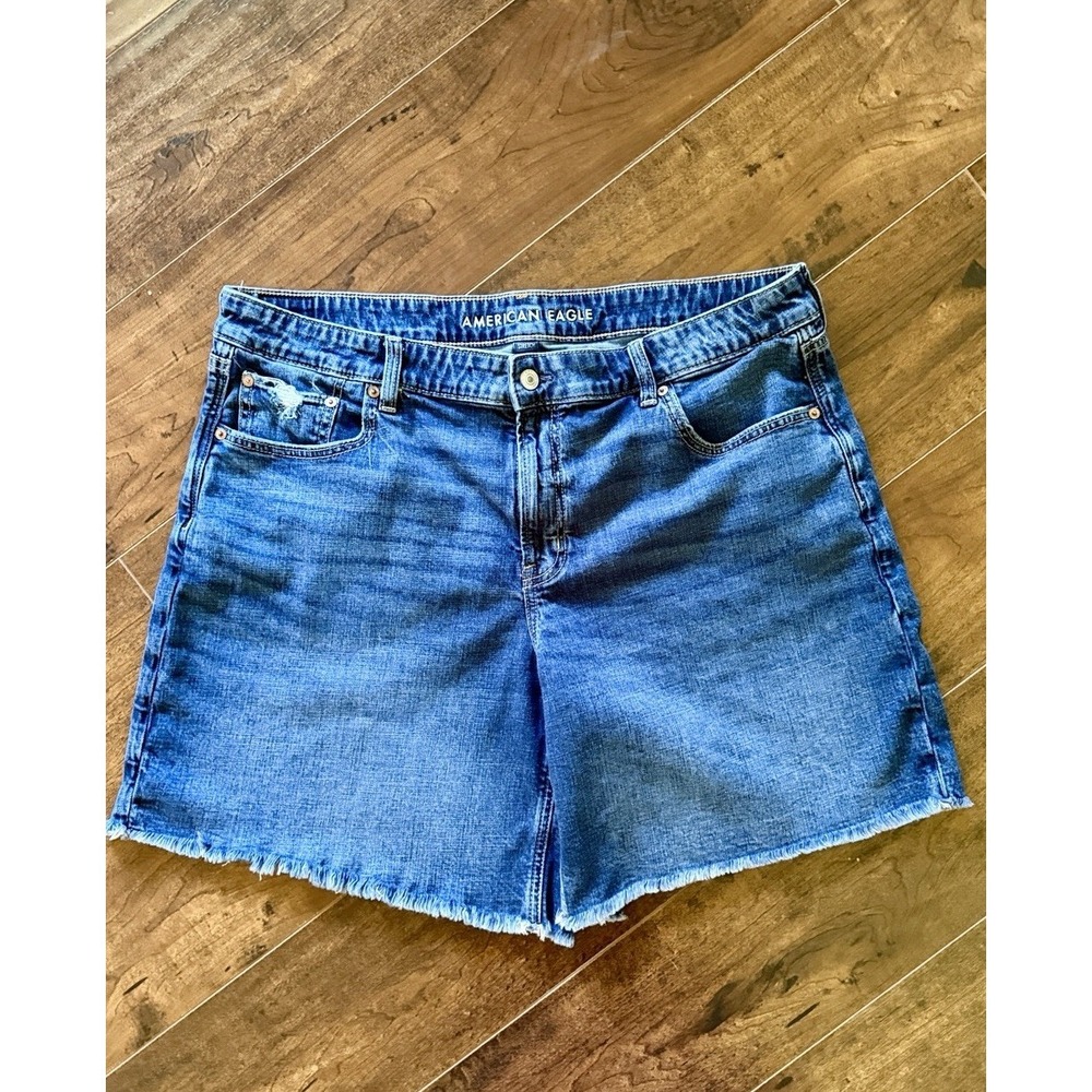 American Eagle Low Rise Baggy Stretch Denim Shorts Women's 16 Raw Hem 8" Inseam